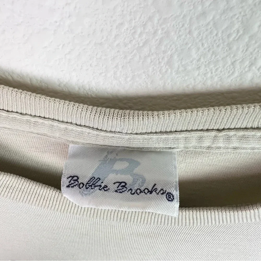 Bobbie Brooks T-shirt Vintage Grandma Core Cottage Cream Birdhouse‎ Short Sleeve